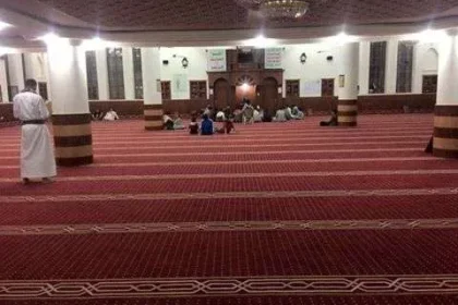 صور مسجد سابحة بعد منع صلاة التراويح