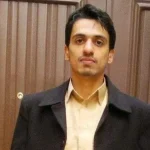 صور عمار عبدالعزيز زهرة قاتل والده عبد العزيز زهره وشقيقة بشير زهرة