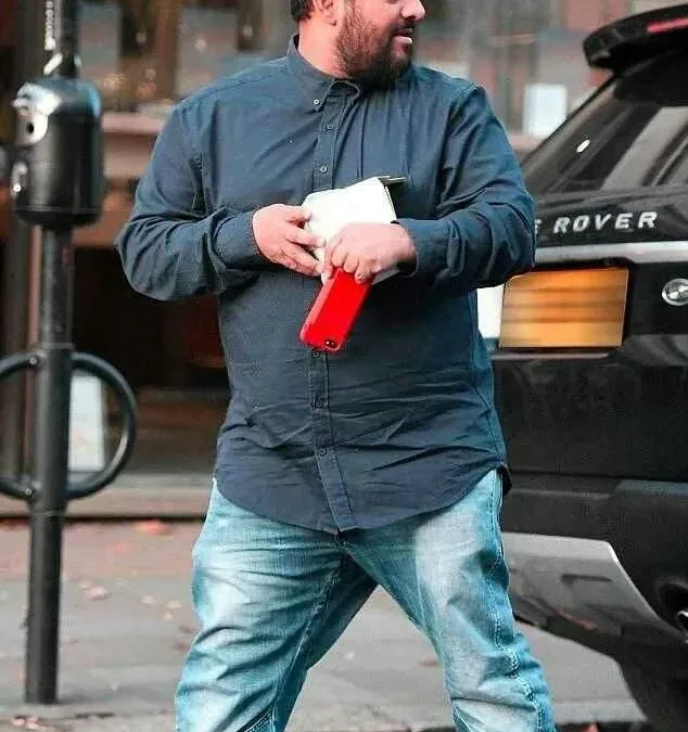 بعد ان كان في وزن الريشه شاهد صور نسيم حميد