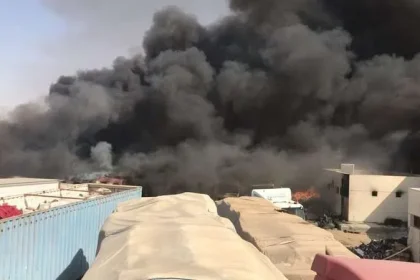 سبب حريق منفذ البطحاء صور وفيديو