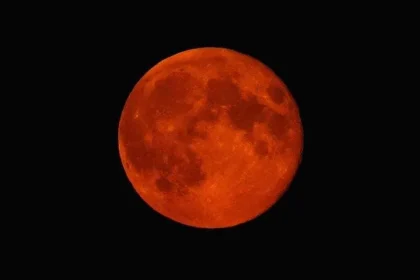 دعاء خسوف القمر 2022 بعد التعرف على موعد خسوف القمر الدموي اليوم