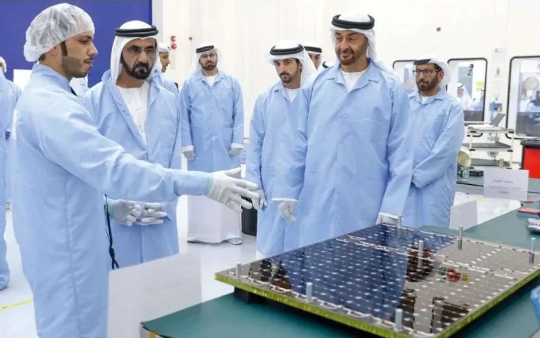 صور قمر خليفة سات الذي تم إطلاقه صباح اليوم