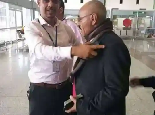 وفاة شبيه الرئيس السابق علي عبدالله صالح بجلطة دماغية