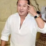 وائل نور في شقة فيصل بعد وفاته