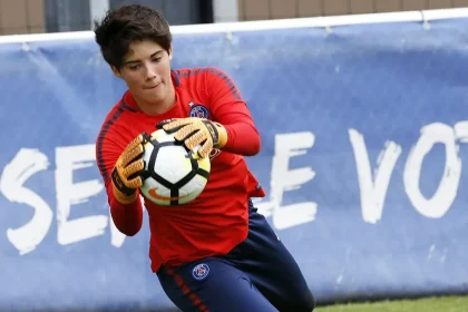 شارلوت فول انستقرام من هو