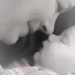 حلمت اني ولدت ولد وانا متزوجة ولست حامل