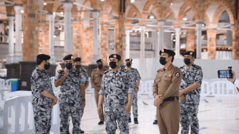  ما هو أجر جندي السعودي للحج والعمرة