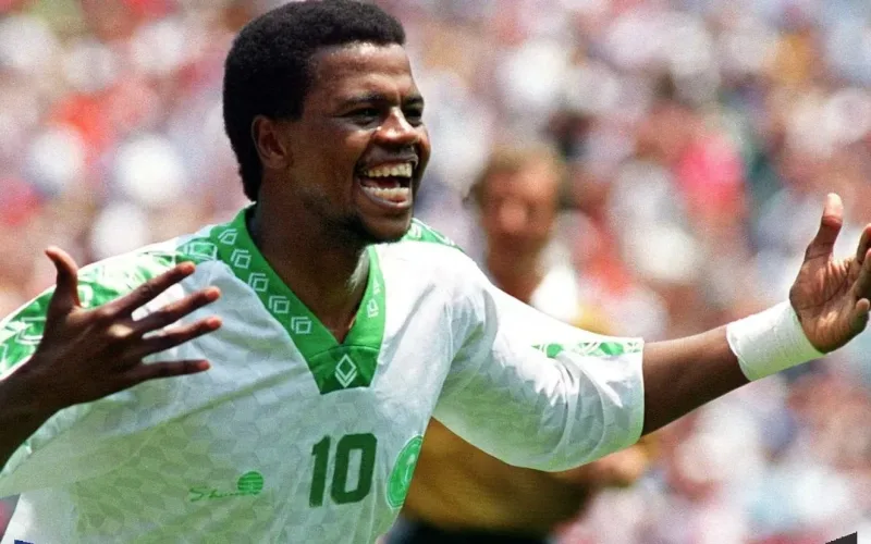 من هو اكثر لاعب سعودي سجل في كاس العالم ؟