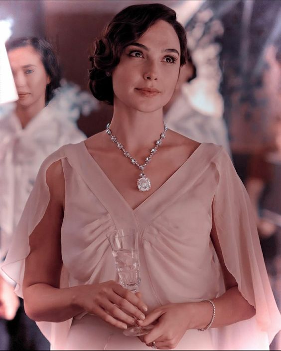 يتصدر باتمان قائمة الأفلام الأكثر ربحًا في دور العرض هذا الأسبوع