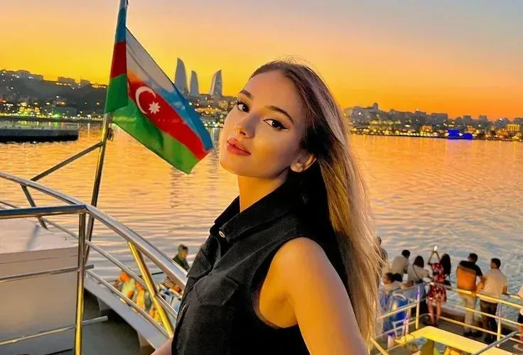 صور نساء أذربيجان اجمل صور بنات 2025 من أذربيجان Azerbaijan women