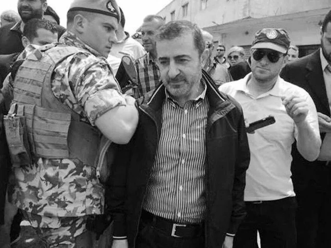 نفي خبر مقتل وفيق صفا في لبنان وإصابته إصابة خطيرة وفيق صفا