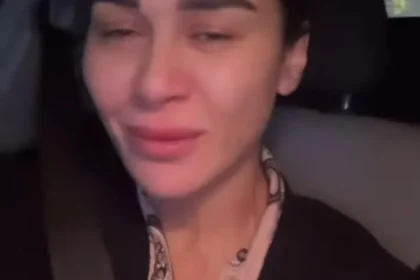 صور : نادين الراسي تهرب من منزلها بالبجامة بسبب القصف الإسرائيلي