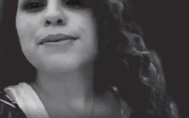 من هي جوليا رمضان قصة الناشطة اللبنانية التي ضحت بحياتها في سبيل الإنسانية