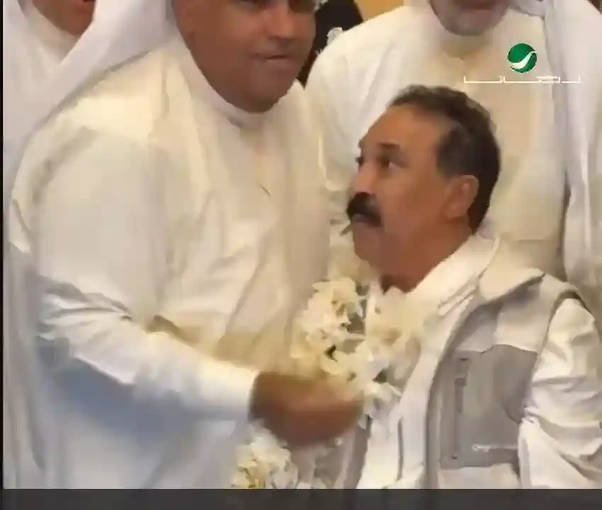 نبيل شعيل يزور عبدالله الرويشد بعد عودة من ألماينا إلى الكويت
