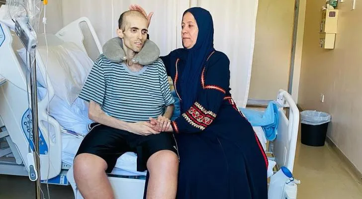 ملك جمال الأردن الناشط الأردني أيمن العلي يناشد بالدعاء له في هذه الأيام المباركة ملك جمال الأردن الناشط الأردني أيمن العلي يناشد بالدعاء له في هذه الأيام المباركة