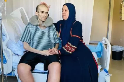 ماهو مرض ملك جمال الأردن من هو أيمن العلي وماهو سبب حزن الأردنيين عليه