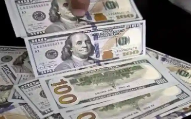 عاصفة الدولار تضرب الأسواق المصرية.. سعر الدولار اليوم الثلاثاء 19 نوفمبر 2024 داخل البنوك