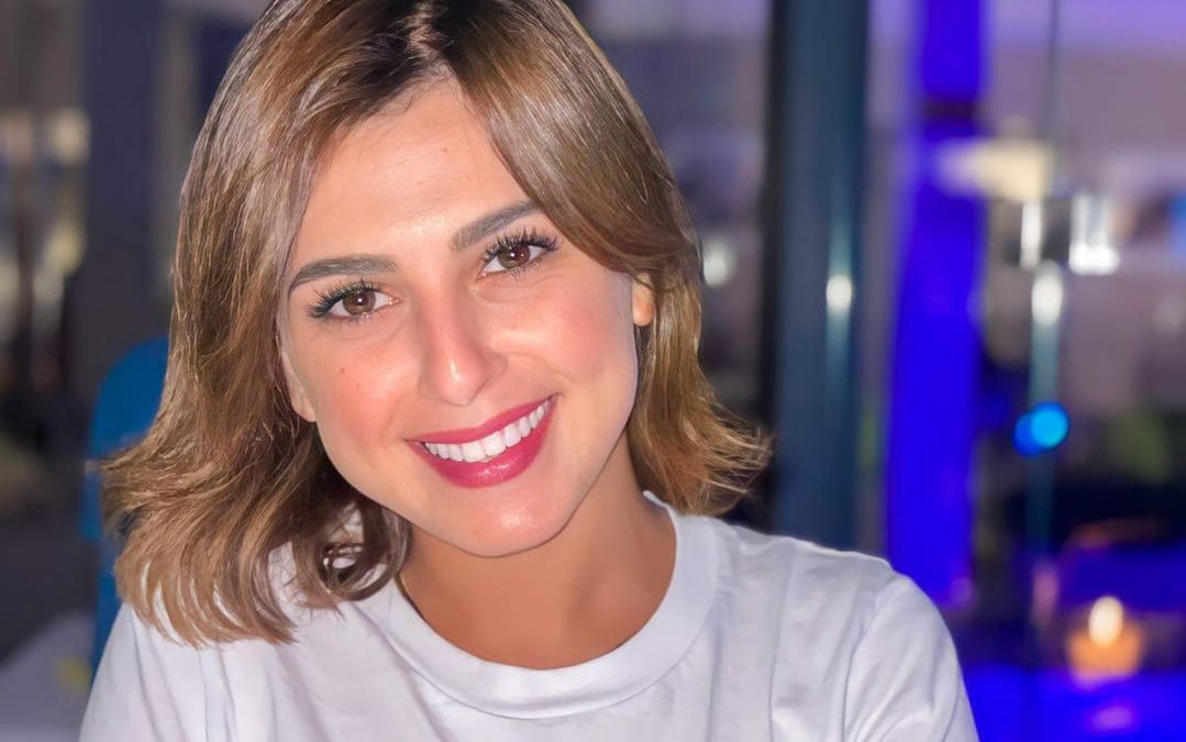 غيثة عصفور توضح حقيقة ظهورها فوق العمارية زواجها