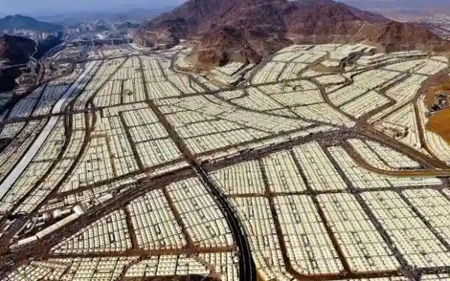 سعر حديد عز اليوم 13 ديسمبر 2024 بالجنية المصري كم سعر طن الحديد