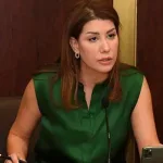 مشادات كلامية من هي بولا يعقوبيان معلومات حول النائبة اللبنانية