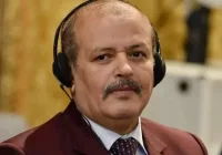 عودة الفنان ادم سيف "دحباش" إلى الساحة الفنية في مسلسلات رمضان اليمنية 2025