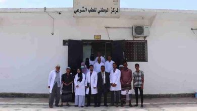 وفاة 4 شبان داخل سيارة