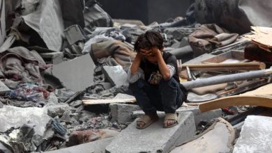 وفاة 14 شخصًا بينهم طفلان