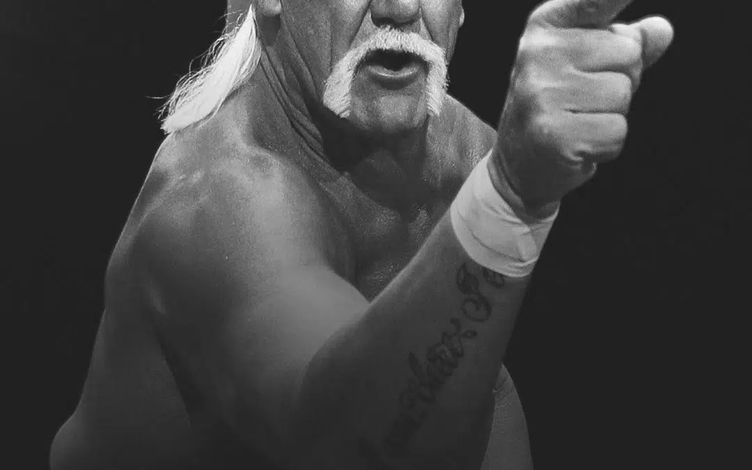 وفاة هولك هوجان