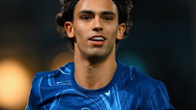 جواو فيليكس ينتقل