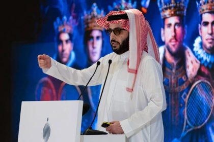 تركي آل الشيخ يوضح