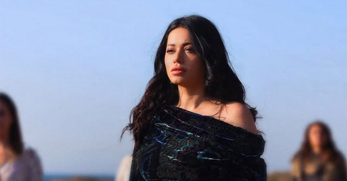 الفنانة رحمة رياض