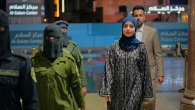 الفنانة ماريا قحطان تقدم إعتذارها