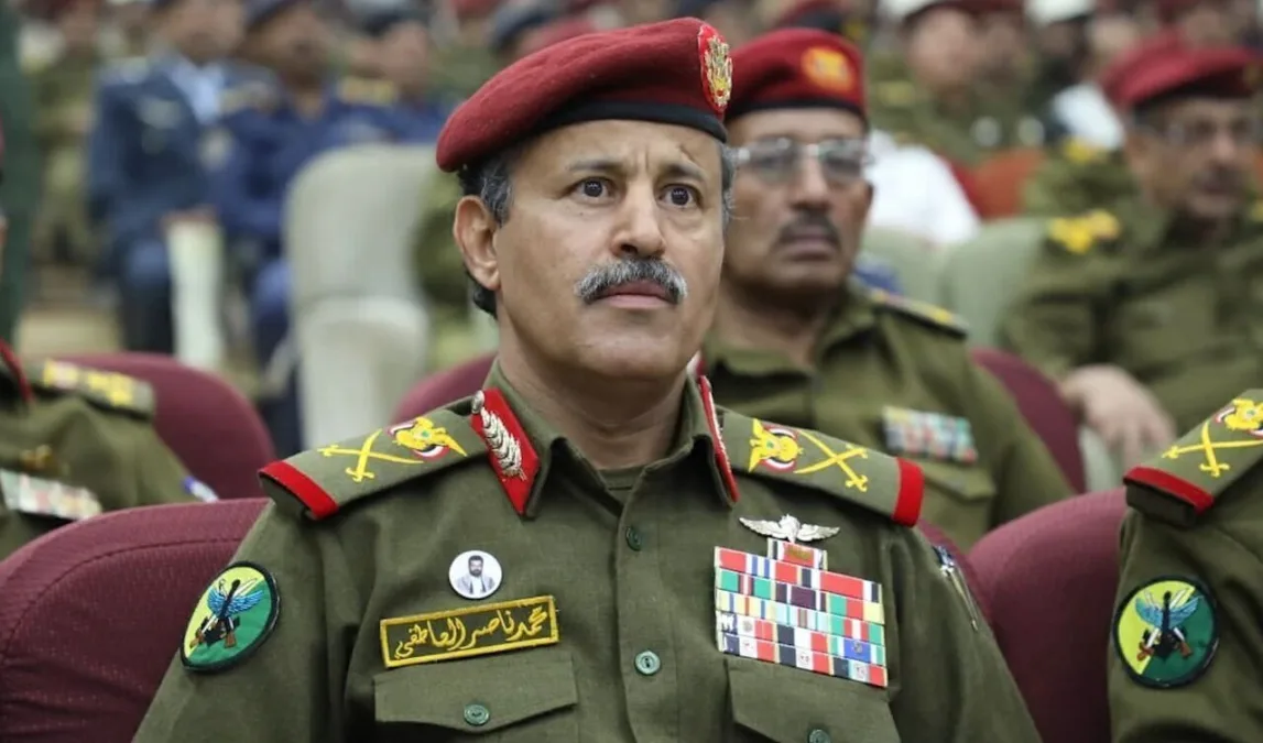 إستهداف وزير الدفاع في صنعاء محمد ناصر العاطفي